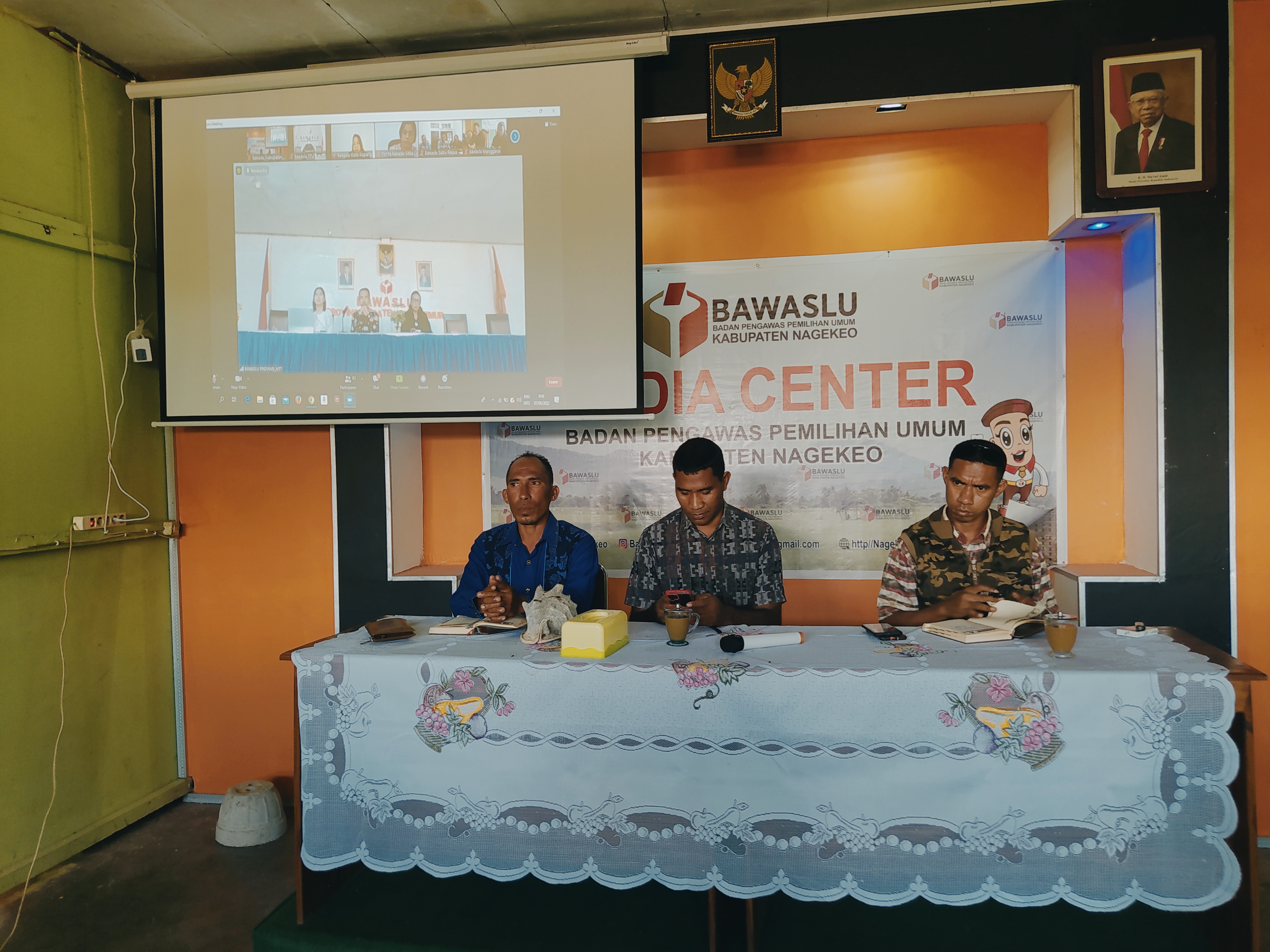 Pemberian Bantuan Hukum Melekat Dengan Kerja Lembaga