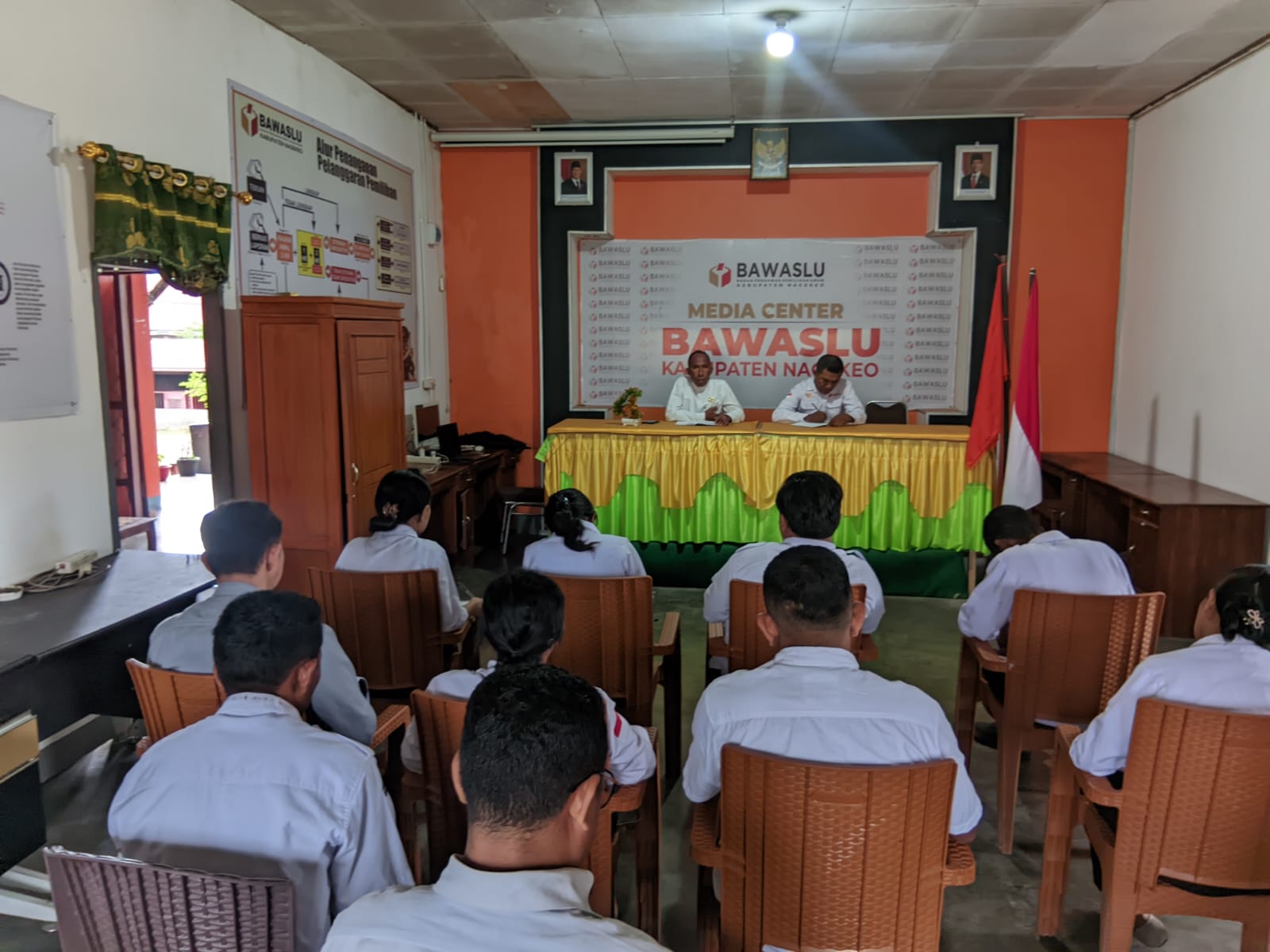 Suasana Rapat Evaluasi Pengawasan 2025