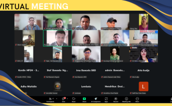 Secreenshot kegiatan Rapat Rapat Evaluasi Pendidikan Pengawasan Partisipatif (P2P) secara daring.